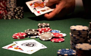 The Fascination with Casino Etiquette: Do's and Don'ts for a Smooth Gaming Experience